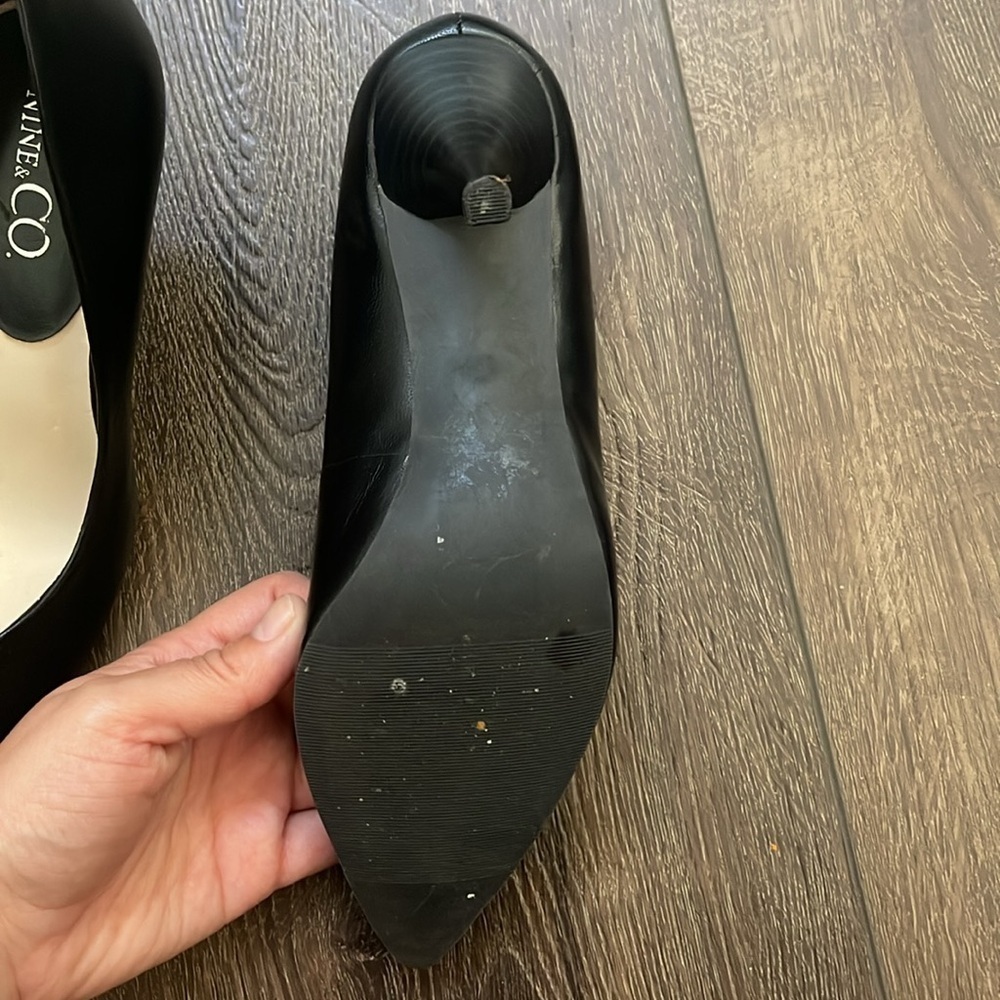 Nine & CO Black Heels - Picture 8 of 13